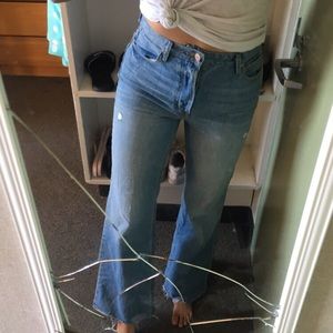 URBAN OUTFITTERS BDG HIGH WAISTED FLARE JEANS
